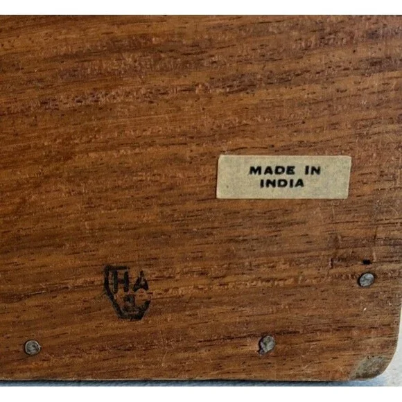 VTG Hand Carved Wooden Box Mother Pearl Inlay Trinket Hinged Lid 5”X5”X2.5” - Picture 10 of 13